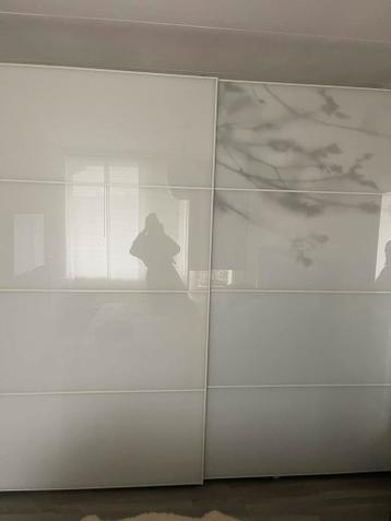 Ikea Pax Schuifdeuren Melkglas (2x 1.26m) - afbeelding 5 Ikea Pax Schuifdeuren Melkglas (2x 1.26m) - afbeelding 5