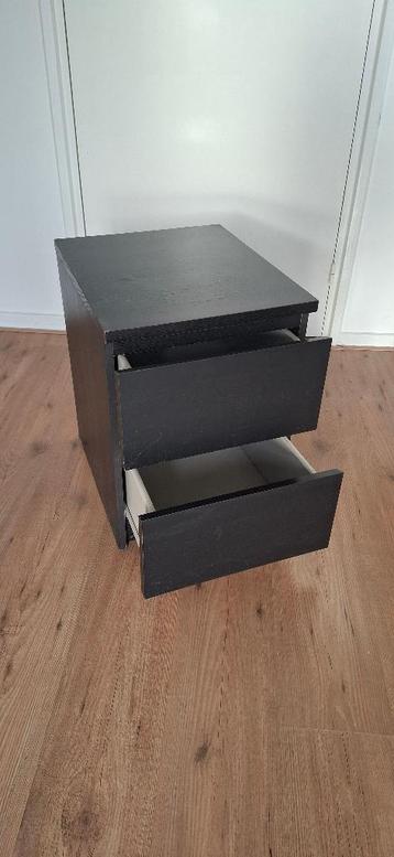 Ikea MALM ladekast / nachtkast - afbeelding 2 Ikea MALM ladekast / nachtkast - afbeelding 2