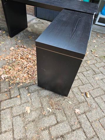 Ikea Malm study desk, L151xB65xH72 with pull-out panel exten - afbeelding 10 Ikea Malm study desk, L151xB65xH72 with pull-out panel exten - afbeelding 10