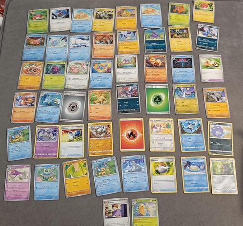 Setjes van 50 pokemon kaarten, Hobby en Vrije tijd, Verzamelkaartspellen | Pokémon, Zo goed als nieuw, Meerdere kaarten, Verzenden