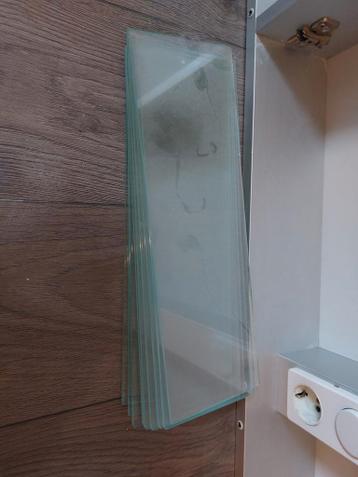 Spiegelkast Badkamer - 3 Deuren, Lampen & Zeepbakje - afbeelding 3 Spiegelkast Badkamer - 3 Deuren, Lampen & Zeepbakje - afbeelding 3