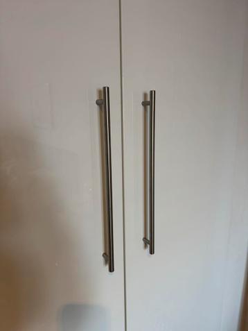 2x Witte IKEA Pax FARDAL Hoogglans Deuren 50x229 - afbeelding 2 2x Witte IKEA Pax FARDAL Hoogglans Deuren 50x229 - afbeelding 2