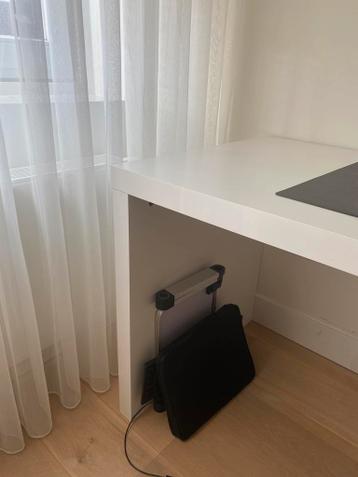 Bureau wit - Ikea; model MALM 151x 65 - gebruikt - afbeelding 4 Bureau wit - Ikea; model MALM 151x 65 - gebruikt - afbeelding 4