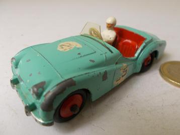 1957 Dinky Toys 111 TRIUMPH TR2 SPORTS COMPETITION +DRIVER!