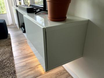 IKEA BESTA tv-meubel wit - afbeelding 4 IKEA BESTA tv-meubel wit - afbeelding 4