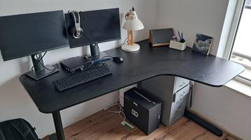 Bekant hoekbureau - afbeelding 1 Bekant hoekbureau - afbeelding 1