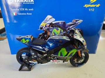 Spark Yamaha YZR M1 2016 Valentino Rossi 1/12