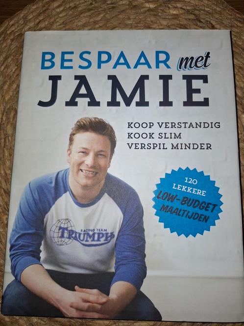 Jamie Oliver - Bespaar met Jamie, Boeken, Kookboeken, Zo goed als nieuw, Gezond koken, Ophalen of Verzenden