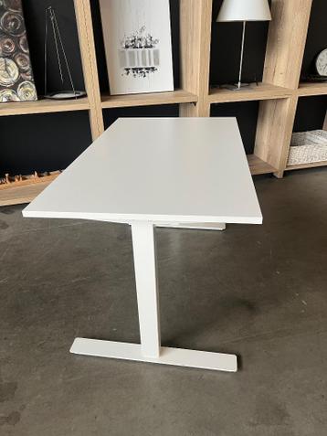 Ikea Verstelbaar zit-sta bureau met crank 120x70cm, 20 stuks - afbeelding 7 Ikea Verstelbaar zit-sta bureau met crank 120x70cm, 20 stuks - afbeelding 7