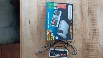 Nintendo classic mini + 2 controllers