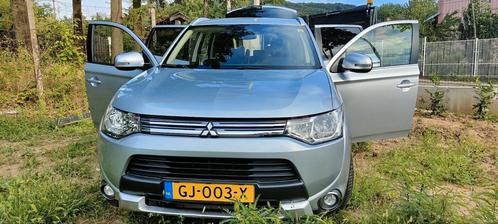 Mitsubishi Outlander 2.0 PHEV 4WD Grijs, Auto's, Mitsubishi, Particulier, Outlander, 4x4, ABS, Achteruitrijcamera, Adaptieve lichten