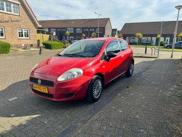 Fiat Punto 1.2 3DR 2007 Rood