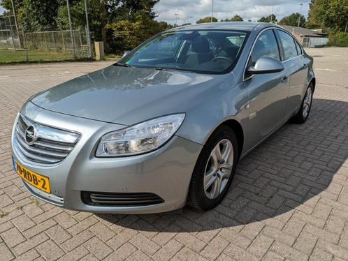 Opel Insignia 1.6 Turbo 132KW 4-DRS 2011 Grijs Sedan, Auto's, Opel, Particulier, Insignia, ABS, Airbags, Airconditioning, Bluetooth