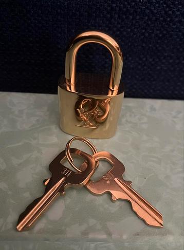 Origineel Louis Vuitton padlock & keys - Nieuw