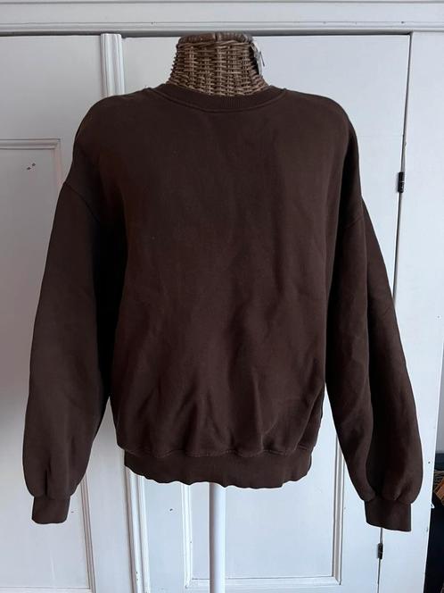 Sweater van Pull & Bear in maat L bruin, Kleding | Dames, Truien en Vesten, Zo goed als nieuw, Maat 42/44 (L), Bruin, Ophalen of Verzenden