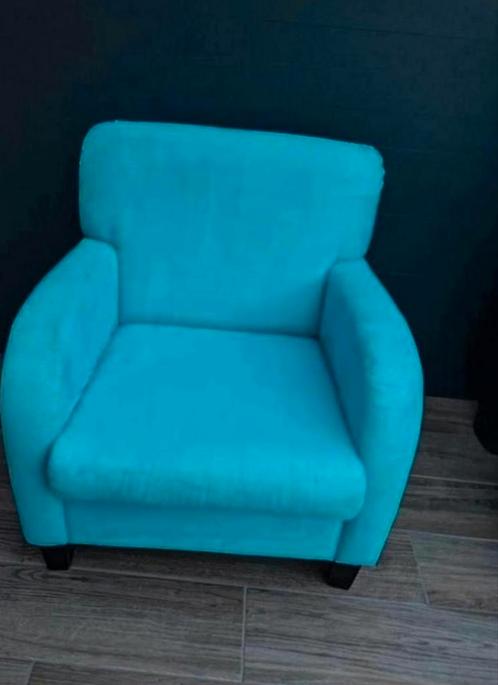Mooie blauwe fauteuil te koop, Huis en Inrichting, Fauteuils, Zo goed als nieuw, Hout, Stof, 50 tot 75 cm, Minder dan 75 cm, Ophalen of Verzenden