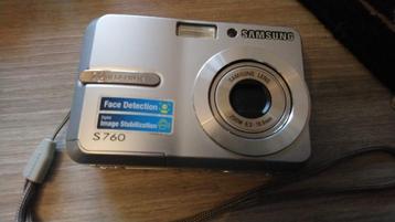 Als Nieuw SAMSUNG digitale Camera S670 Zilver 