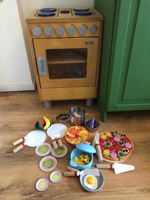Rolf keukentje met toebehoren, Kinderen en Baby's, Speelgoed | Houten speelgoed, Gebruikt, Meubelstuk of Keukentje, Ophalen