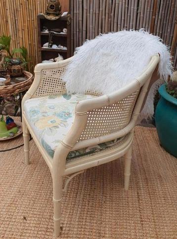 Bamboe stoel met kussen Faux Bamboo fauteuil / stoel '70