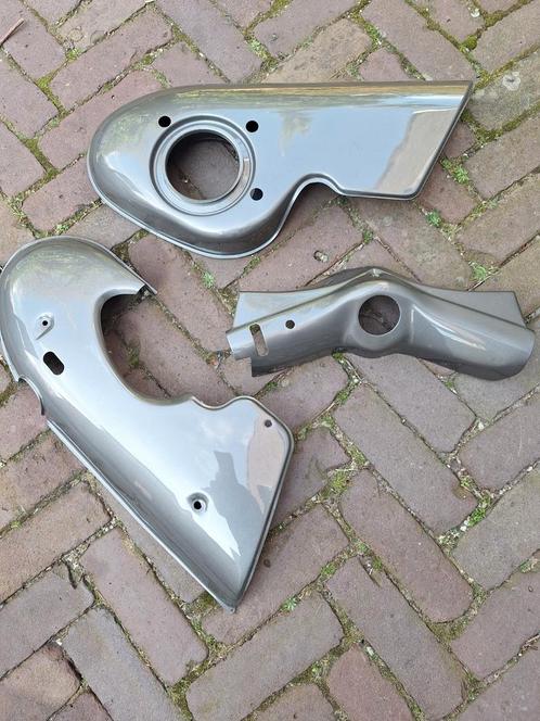 Kreidler k53/402(2) GT frame en achterbrug. Eitank beplating, Fietsen en Brommers, Brommeronderdelen | Kreidler, Zo goed als nieuw