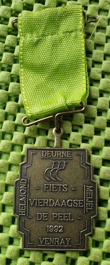 Medaille :  Deurne / Helmond de peel 1992 fiets vierd. 1992, Postzegels en Munten, Penningen en Medailles, Overige materialen