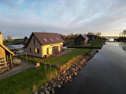 Vakantiewoning aan het Friese water, Vakantie, Vakantiehuizen | Nederland, Friesland, Overige typen, Recreatiepark, Aan meer of rivier