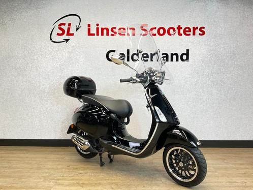 Vespa Sprint 25 km/h Zwart 2018, Fietsen en Brommers, Snorfietsen en Snorscooters, Zo goed als nieuw, Vespa, Ophalen