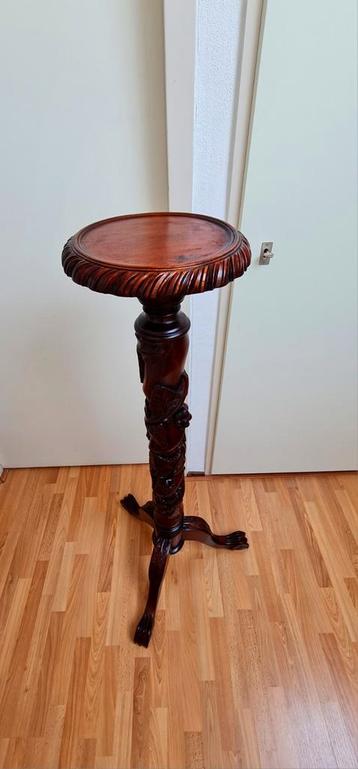 Klassieke houten plantentafel zuil pilaar ambachtelijk mooi