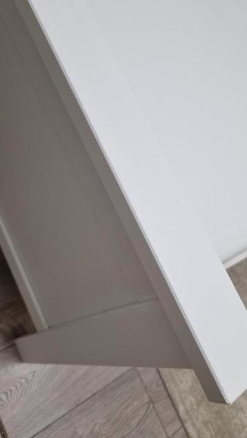 HEMNES BEDFRAME ZONDER LATTENBODEM !! - afbeelding 4 HEMNES BEDFRAME ZONDER LATTENBODEM !! - afbeelding 4
