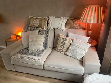 Mooie IKEA KIVIK 2-zitsbank – Gunnared beige - afbeelding 3 Mooie IKEA KIVIK 2-zitsbank – Gunnared beige - afbeelding 3