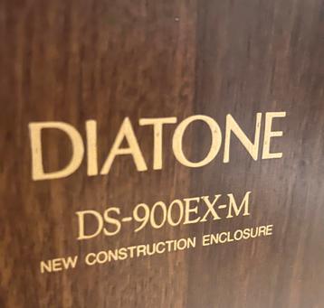 Vintage Mitsubishi Diatone DS-900EX-M stereo speakers