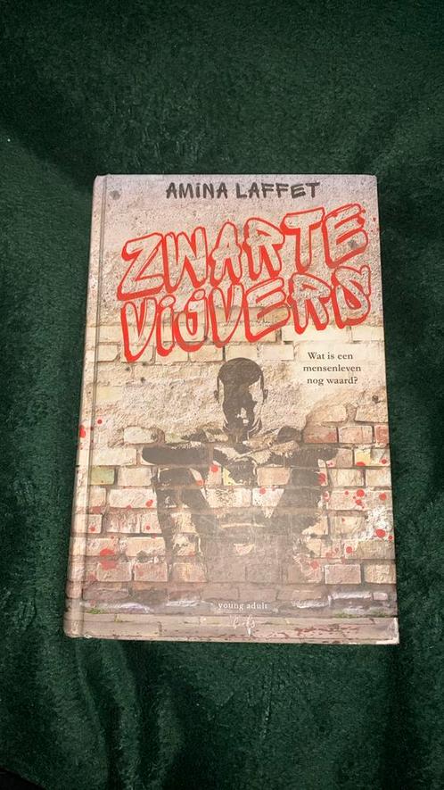 Amina Laffet - Zwarte Vijvers, Boeken, Kinderboeken | Jeugd | 13 jaar en ouder, Nieuw, Non-fictie, Ophalen of Verzenden