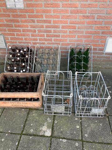 Oude bierkisten ,limonadekratten ,met of zonder flessen 