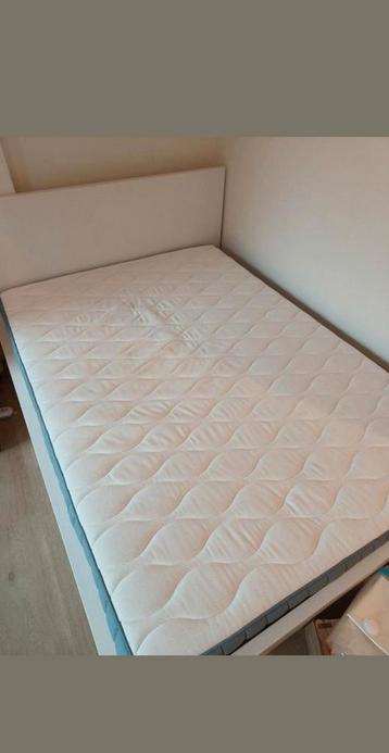 Wit IKEA bed (140cm) inclusief opberglades en matras - afbeelding 2 Wit IKEA bed (140cm) inclusief opberglades en matras - afbeelding 2