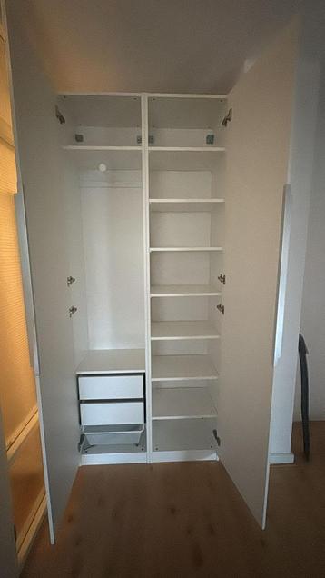 Witte PAX kast IKEA - afbeelding 2 Witte PAX kast IKEA - afbeelding 2