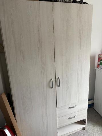 Kast gratis af te halen