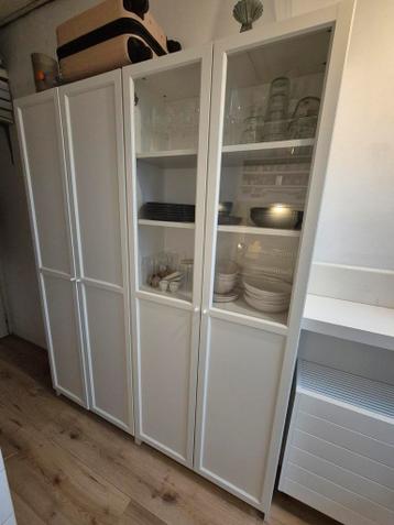 Ikea Billy Kasten met deur - afbeelding 1 Ikea Billy Kasten met deur - afbeelding 1