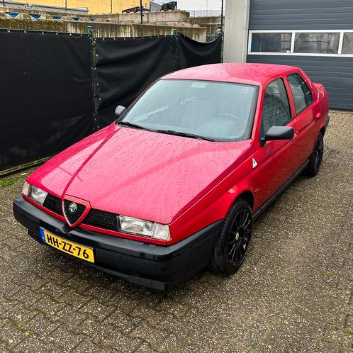 1994 Alfa Romeo 155 1.7, Auto's, Alfa Romeo, Particulier, Benzine, Sedan, Handgeschakeld, Origineel Nederlands, Rood, Voorwielaandrijving