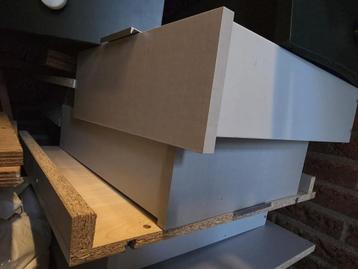 Kledingkast eiken schuifdeuren met spiegel - afbeelding 5 Kledingkast eiken schuifdeuren met spiegel - afbeelding 5