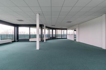 Diverse kantoor/praktijk ruimtes vanaf 45m2 tot 500m2