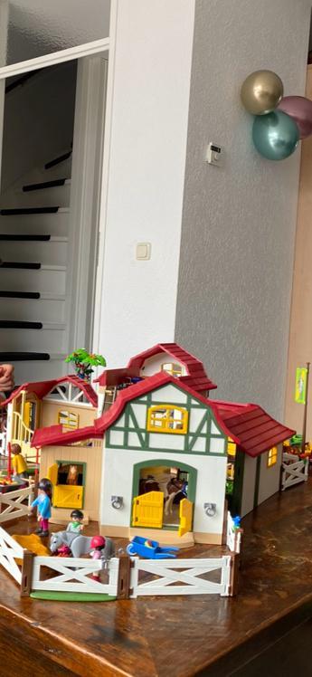 Playmobil country boerderijen met accessoiresen, Kinderen en Baby's, Speelgoed | Playmobil, Zo goed als nieuw, Ophalen of Verzenden