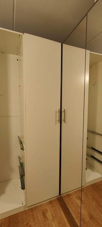 Ikea Pax Hoekstuk met Planken en Lades - afbeelding 1 Ikea Pax Hoekstuk met Planken en Lades - afbeelding 1