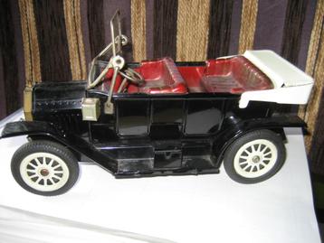 Oude Japanse Oldtimer Cabrio - F-1908 (2) 