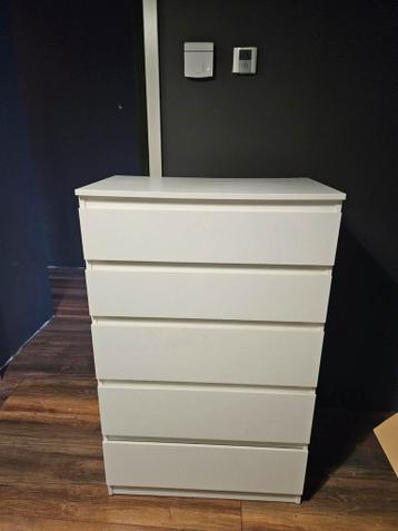 Ikea Malm ladekast, 5 lades - nette staat - afbeelding 1 Ikea Malm ladekast, 5 lades - nette staat - afbeelding 1