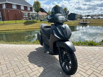 PIAGGIO BEVERLY 400 S HPE 2023 BLACK EDITION 2283 KM ZGAN