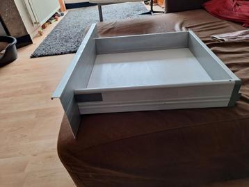IKEA rationel keukenplintlade met wieltje - afbeelding 3 IKEA rationel keukenplintlade met wieltje - afbeelding 3