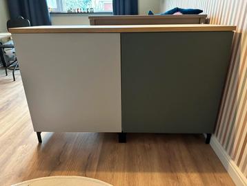 2 IKEA Besta kastjes met blad - afbeelding 1 2 IKEA Besta kastjes met blad - afbeelding 1