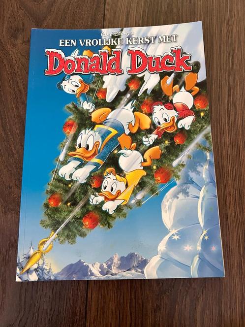 Een vrolijke kerst met Donald Duck (2011) Disney, Boeken, Stripboeken, Zo goed als nieuw, Eén stripboek, Verzenden