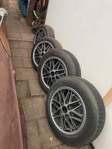 VW Kever Karmann Ghia Cosmic velgen met banden 4x130 15 inch