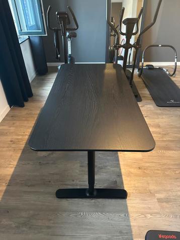 IKEA Bekant bureau 160 x 80 - afbeelding 2 IKEA Bekant bureau 160 x 80 - afbeelding 2